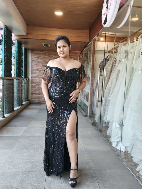 Off Shoulder Black Elegant Bead Embroidered Tassel Long Gown