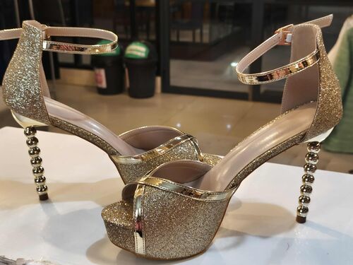 Gold Circle Heel Embellishments