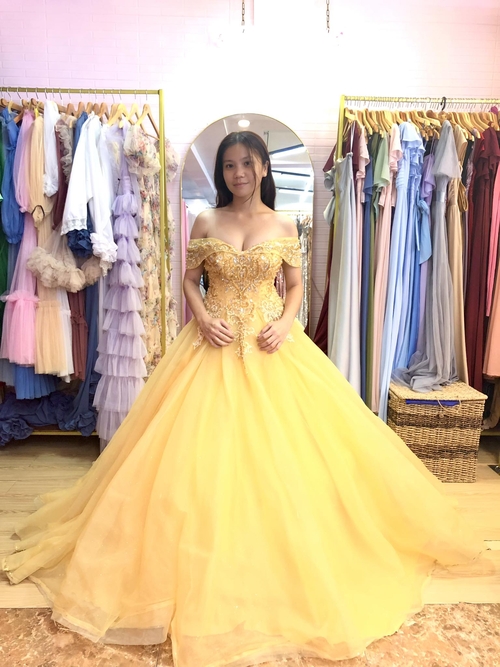 Yellow Gold Off Shoulder Appliques Lace Pearl Ball Gown