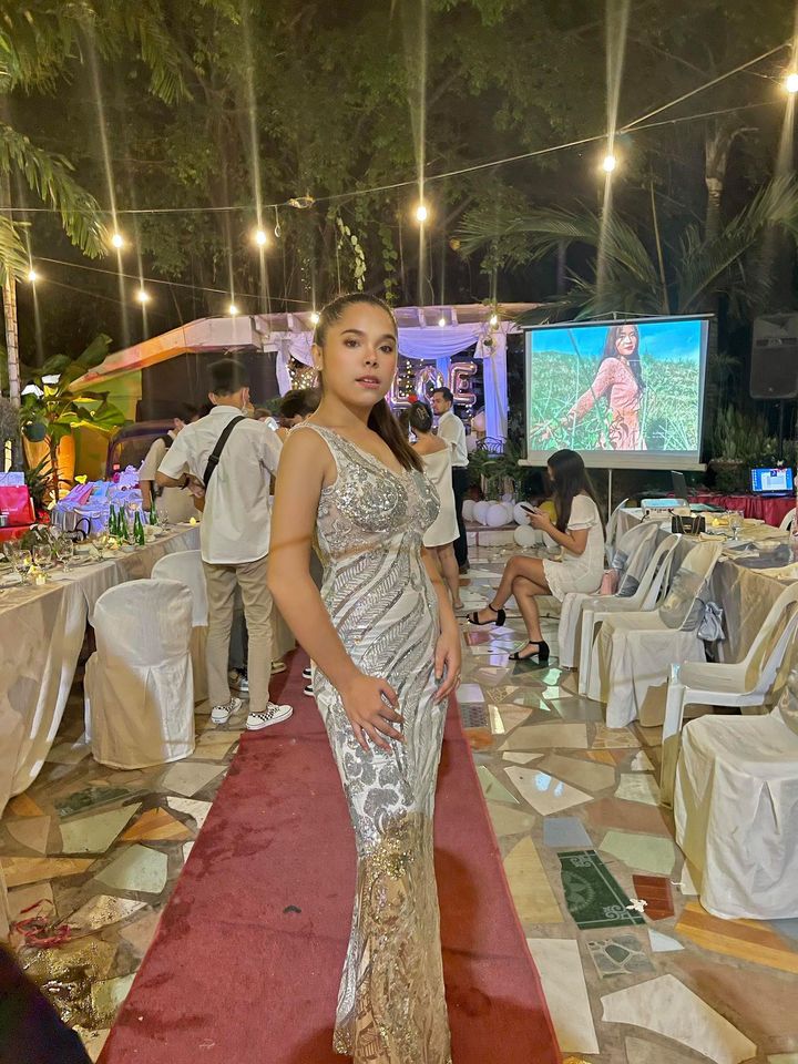 Silver Sequins Glittery Sleeveless Long Gown