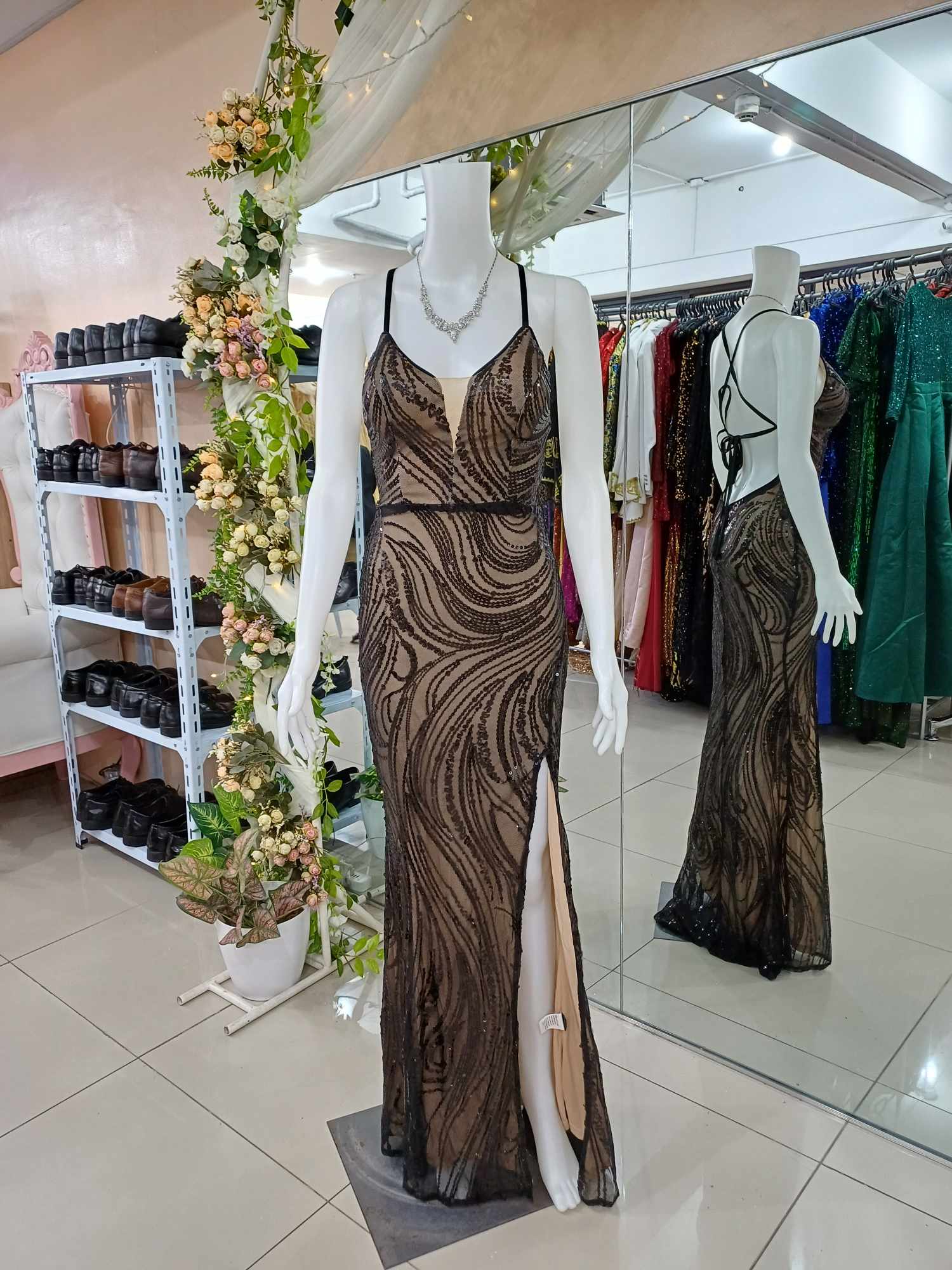 Sexy Black Yellow Sequins Long Gown 