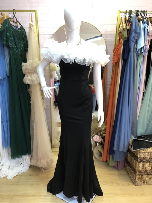 Black Long Gown with White Ruffled Collar Lining 