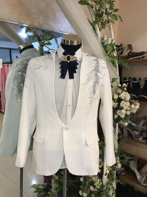 White Shoulder Leaves Design Glittery Coat