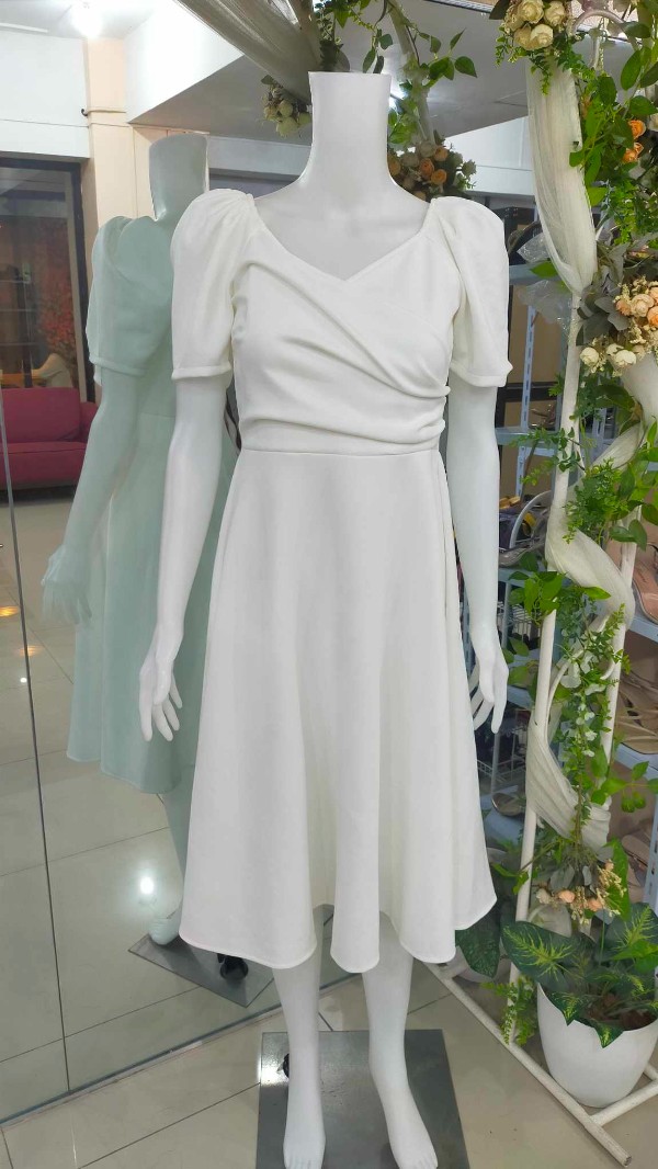 Puff Sleeves Midi White Civil Wedding Dress - Chest Line