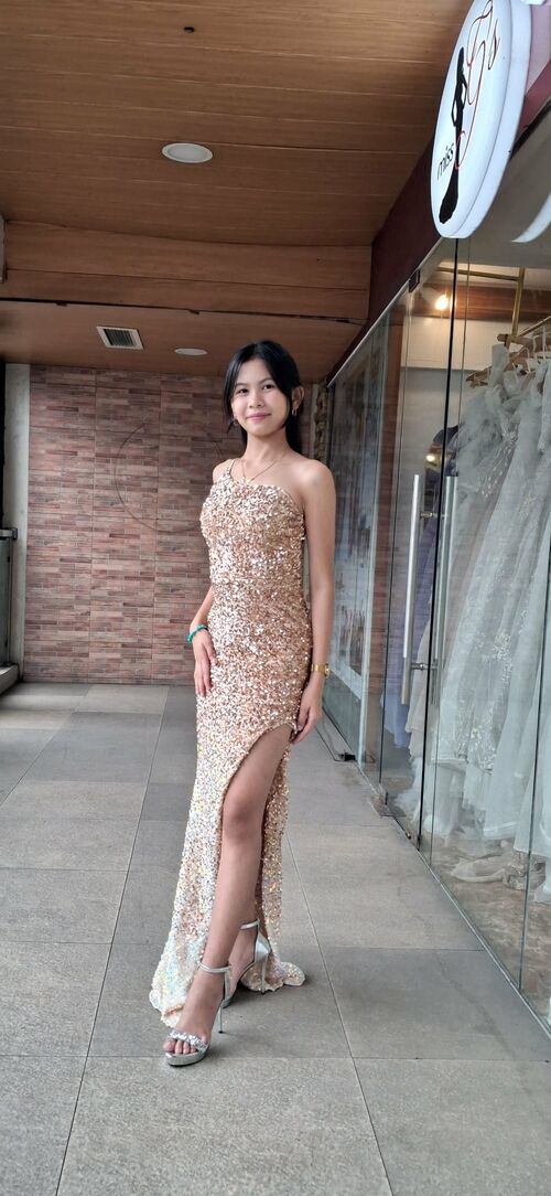 Elegant Gold One Shoulder Sequins Slit Long Gown