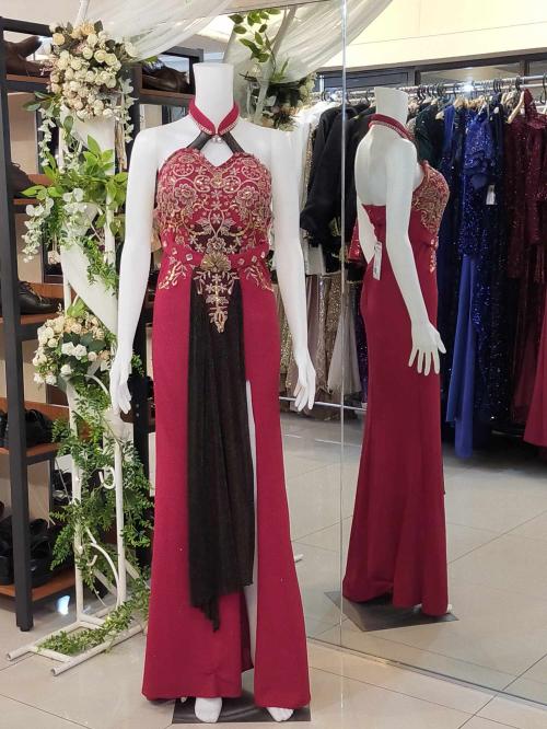 Chinese Style Sexy Red Black Halter Slit Gown