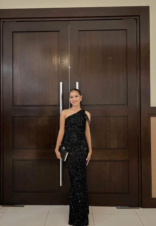 One Shoulder Beads Black Sequins Evening Gown
