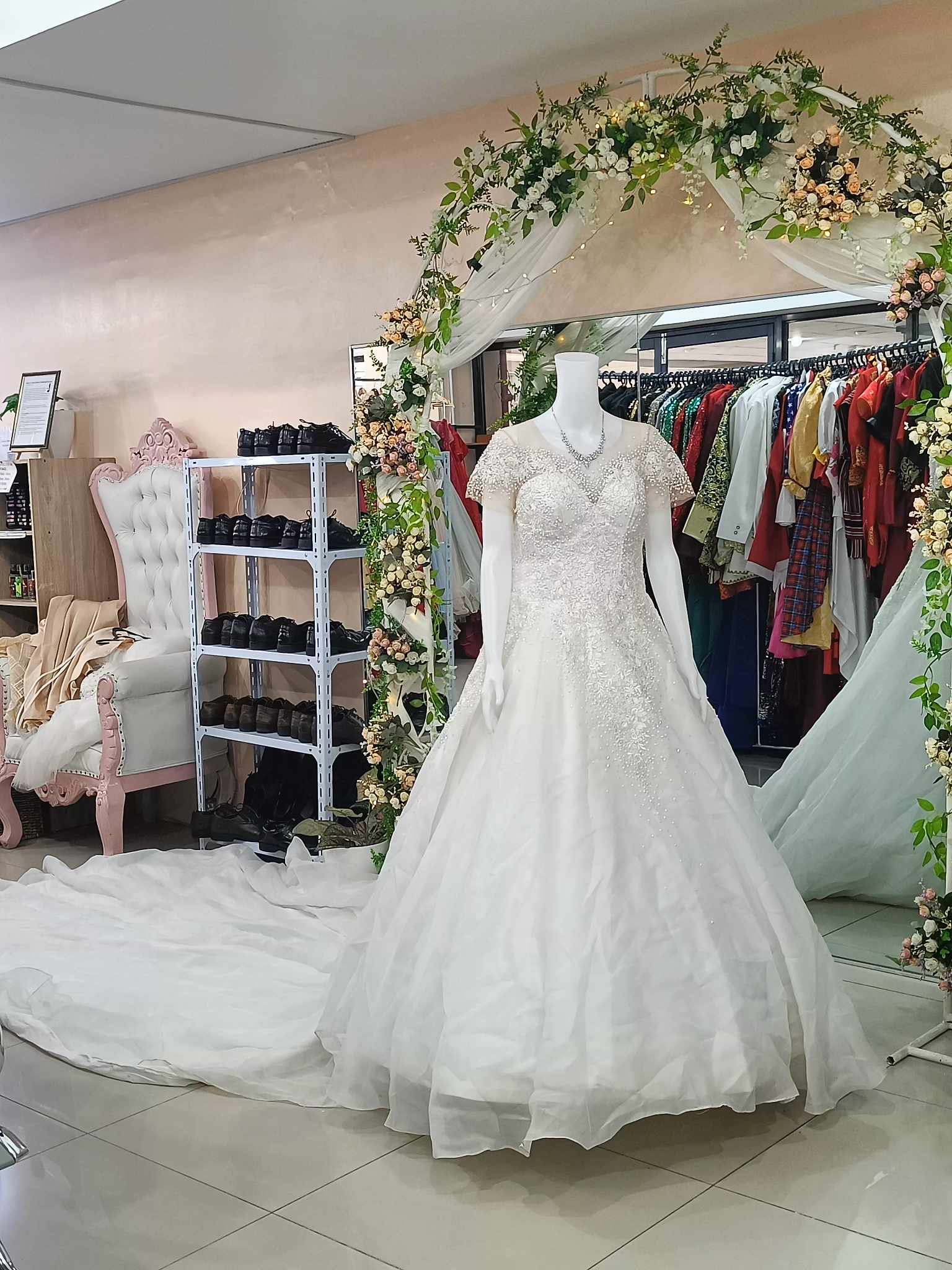 Plus Size Off White Leaves Embroidered Mesh Sleeves Long Trail Wedding Gown