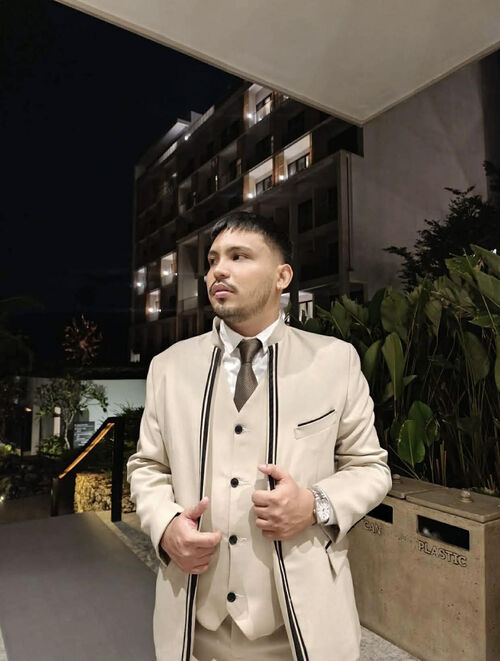 Beige Black Line with Vest Mens Tuxedo/Suit Set
