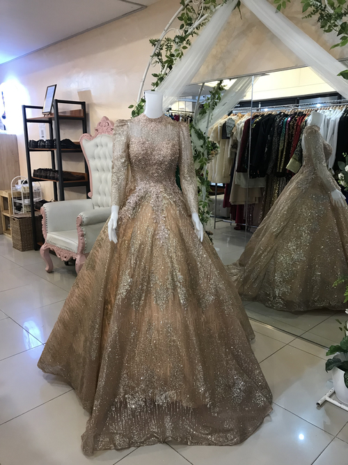 (SALE) Nude Gold Longsleeves Glittery Beads Ball Gown