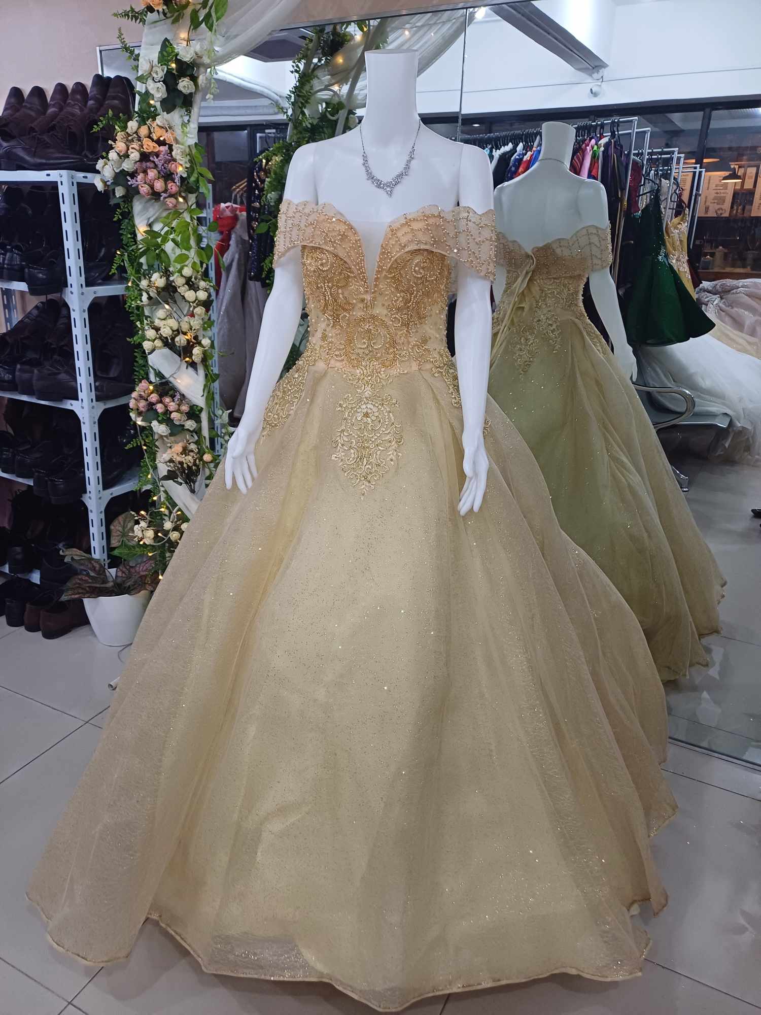 Plus Size Gold Yellow Offshoulder Embroidered Root Details Ball Gown