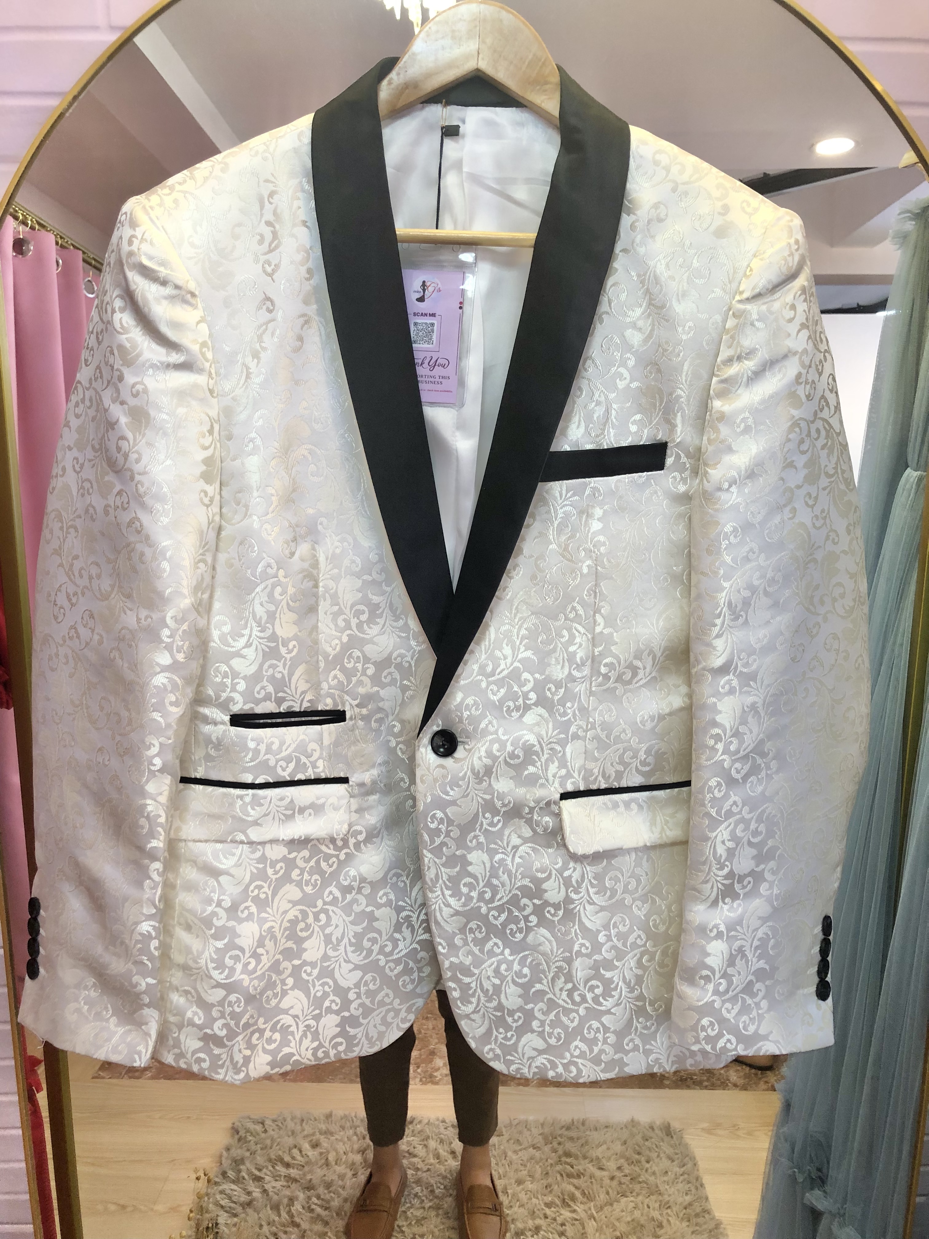 Black Silver Glittery Peak Lapel Suit Tuxedo Coat