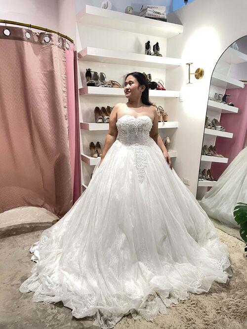 Turtle Neck Mesh Wedding Gown