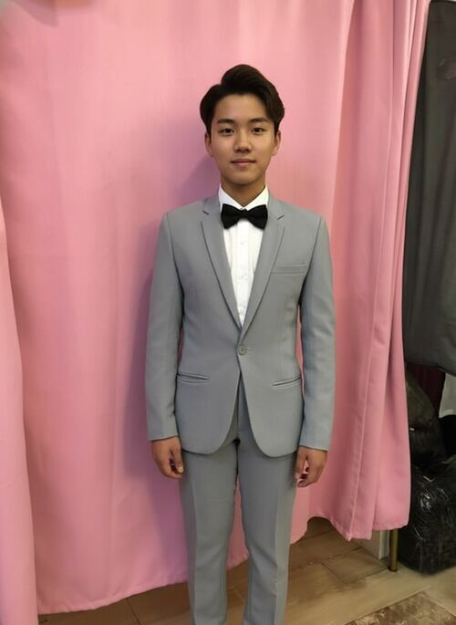 Ash Gray Suit - AV126