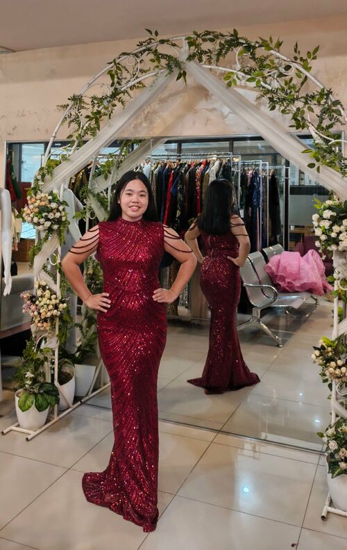 Red Halter Shoulder Beads Long Gown