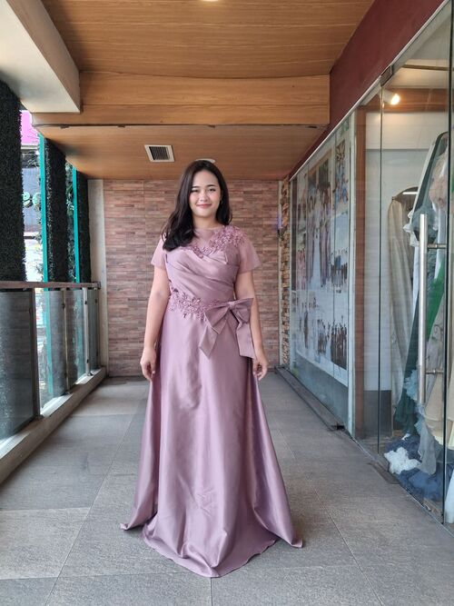 Elegant Dusty Pink Satin Pleated Mesh Patchwork Mother Gown