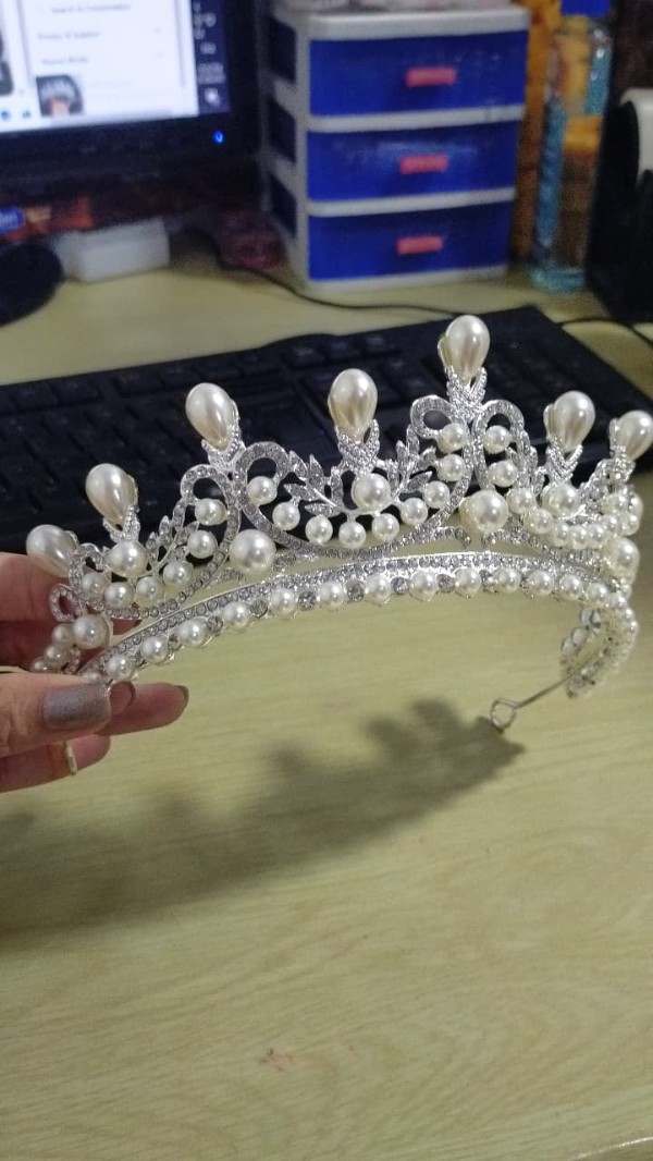 PEARL Crown/ Tiara (FOR RENT)