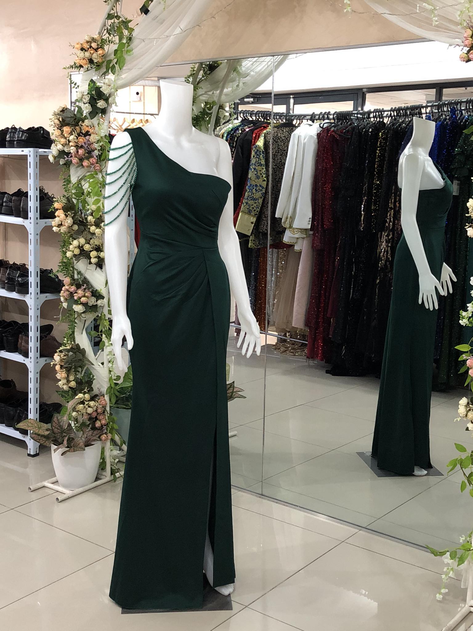 Emerald Green One Shoulder Beads Long Gown
