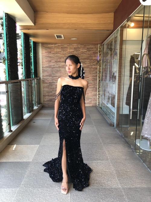 Black Split Thigh Mermaid Long Gown with Choker