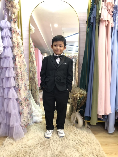 Ring Bearer Black Tuxedo Suit With Vest FOR KIDS