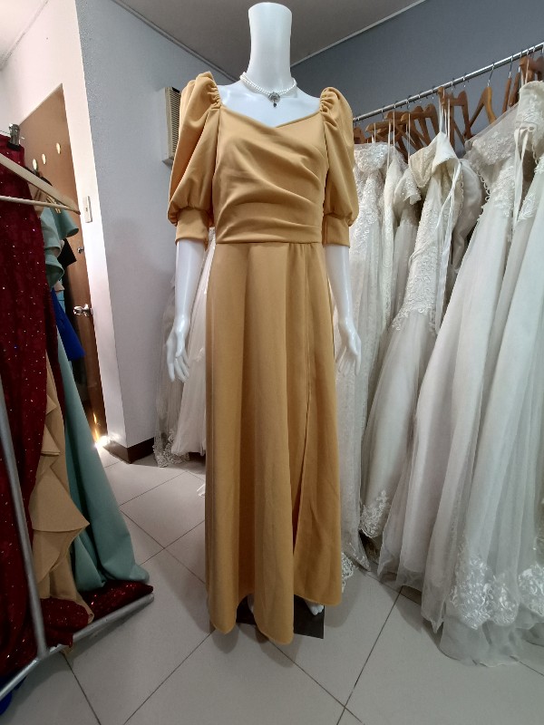 Nude Long Mother Gown With Sleeves Slit Front