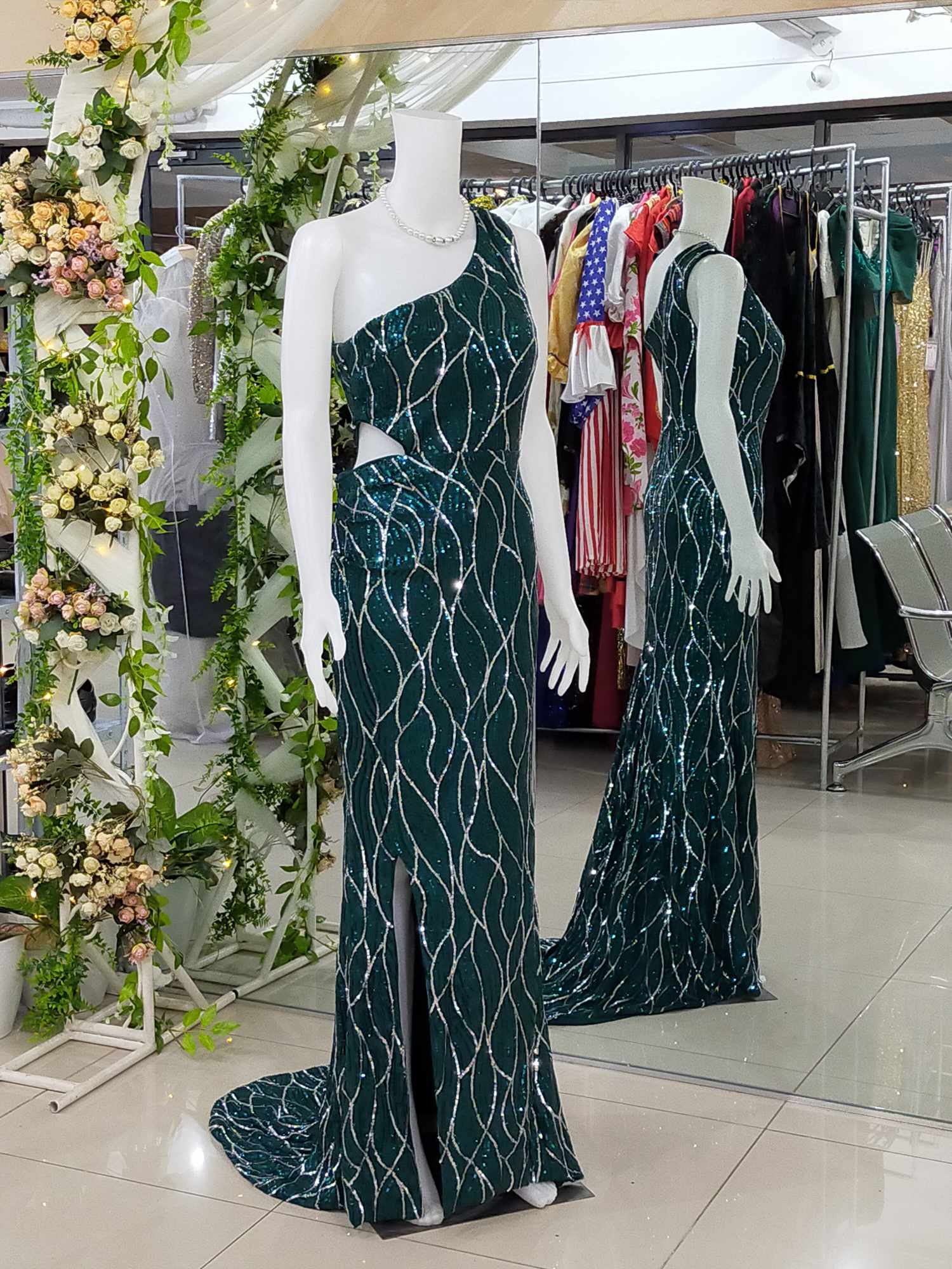 Emerald Green Silver Veins Detail One Shoulder Gown