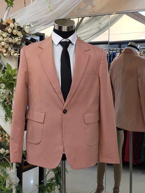 Manfinity Pink Groomsman Suit