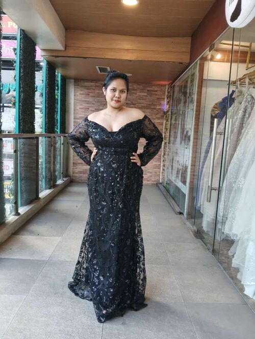 Plus Size Black Sequins Cuff Long Gown