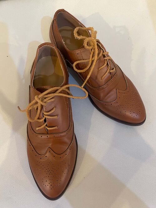 Light Brown Leather Shoes 