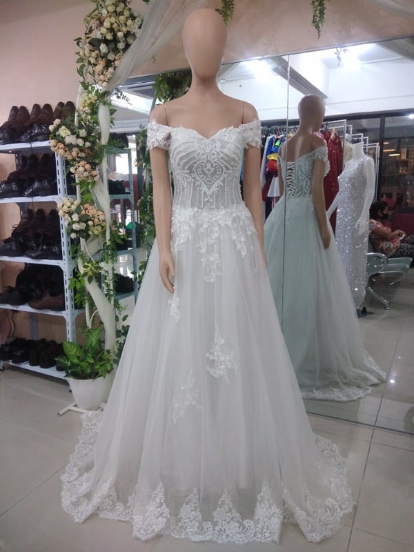 Elegant Off-Shoulder Embroidered With Pearl Details Wedding Gown