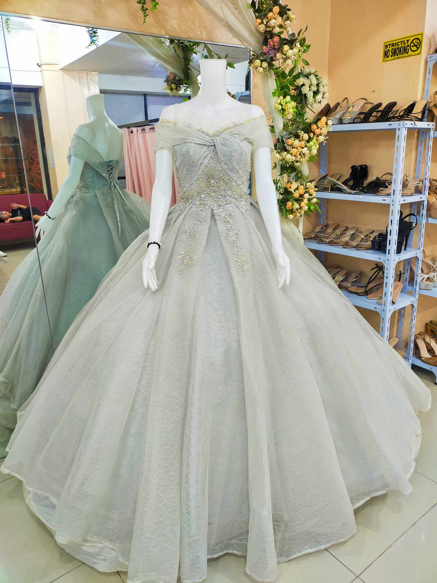 Rent Ball Gowns Near Me Rent A Dress Plus Size Long Gown Plus Size Prom  Dress