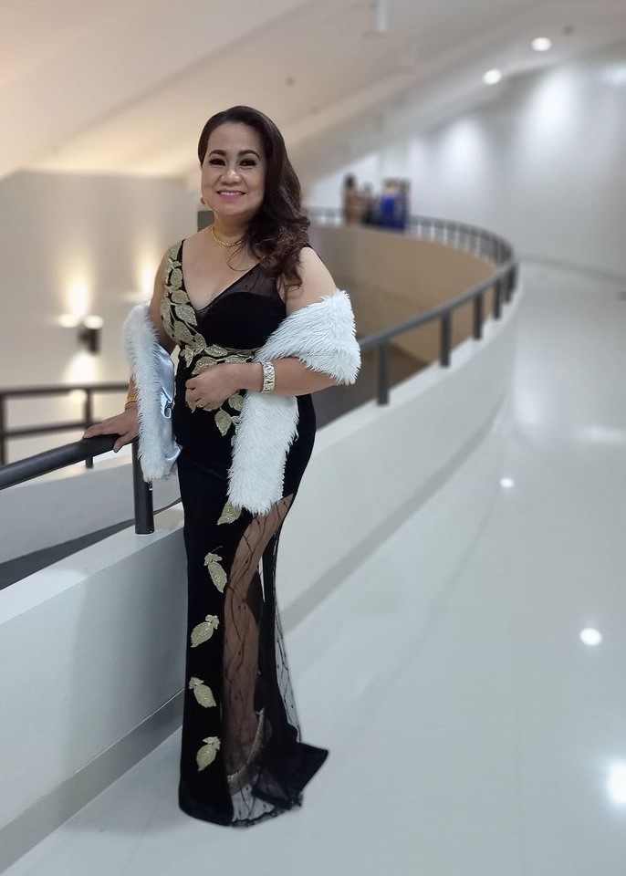 Black Gold Falling Leaves Side See-through Velvet Gown