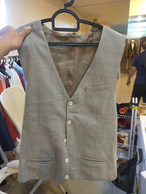 Margeno Tan Pebble Tweede Fabric Single Vest