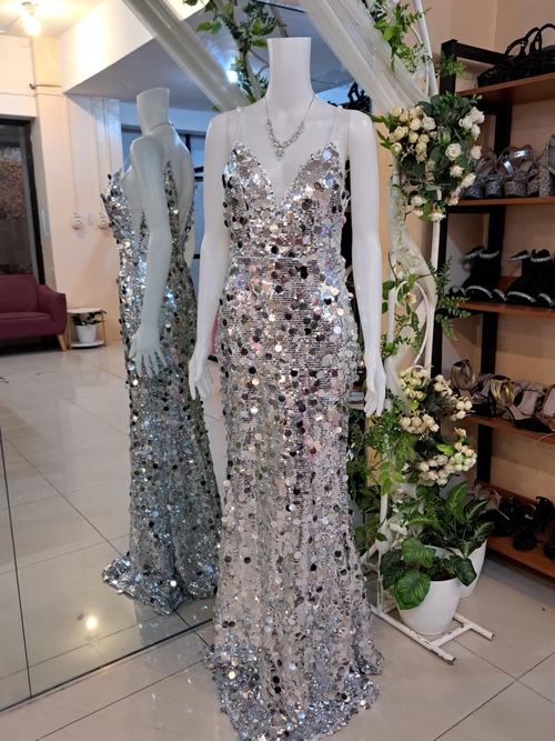 Sexy Silver Large Sequined Spaghetti Strap Backless Gown