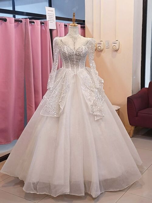 White Ruffle Skirt Longsleeves Sequins Wedding Gown