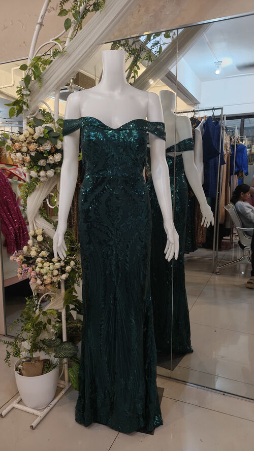 Unithorse Emerald Green Off Shoulder Sequins Long Gown