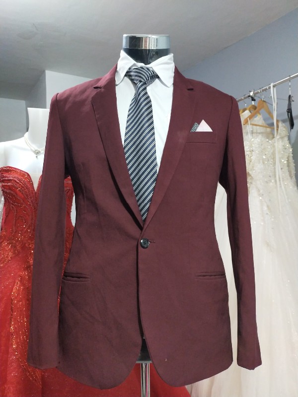 Burgundy Maroon White Striped Pocket - E Tuxedo Suit Set
