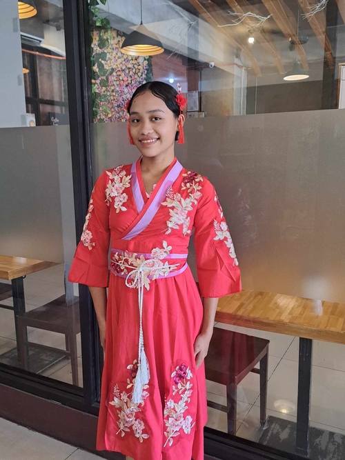 Red Flowy Hanfu Costume For Girls